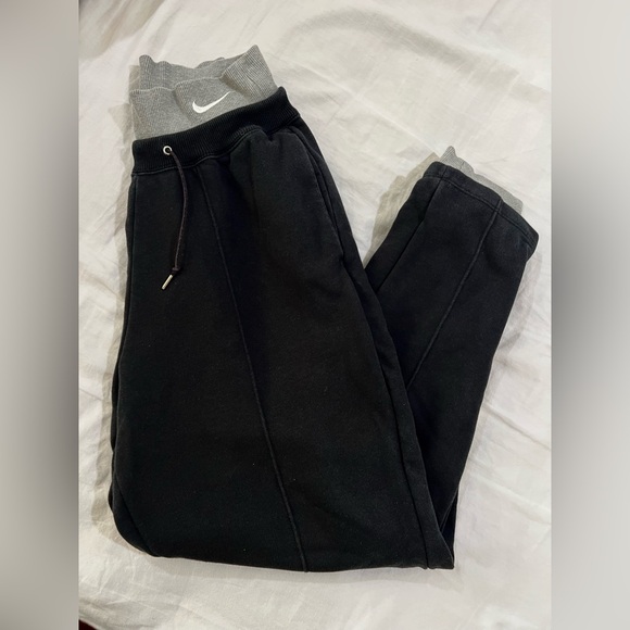 Nike Sportswear Icon Clash-Women's Easy Fleece
Jogger. Sz M. Like new! - Picture 3 of 3